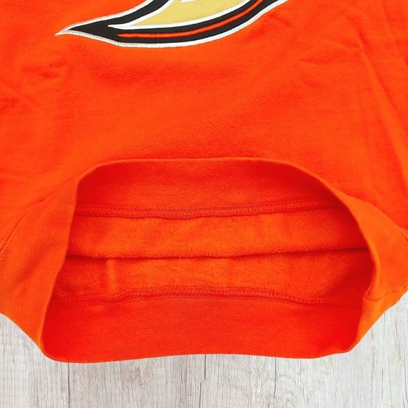 Reebok Anaheim Ducks Kids Sweatshirt Size Medium 10-12 Orange - Picture 4 of 7